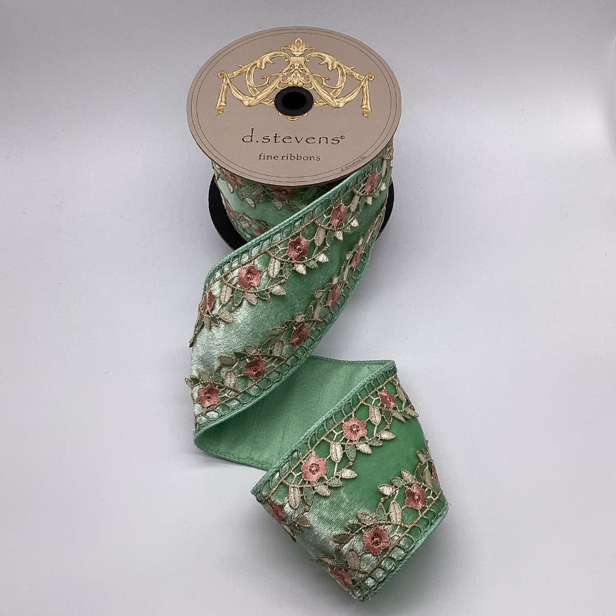 D. Stevens 4" x 5yds Ice Velvet Floral Appliqué Side Trim – Mint Pink