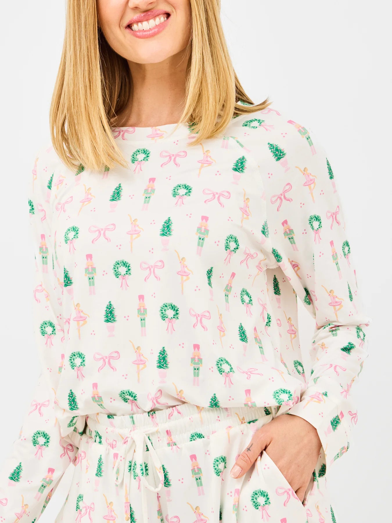 Mary Square Sugar Plum Pajamas – Women’s Sizes