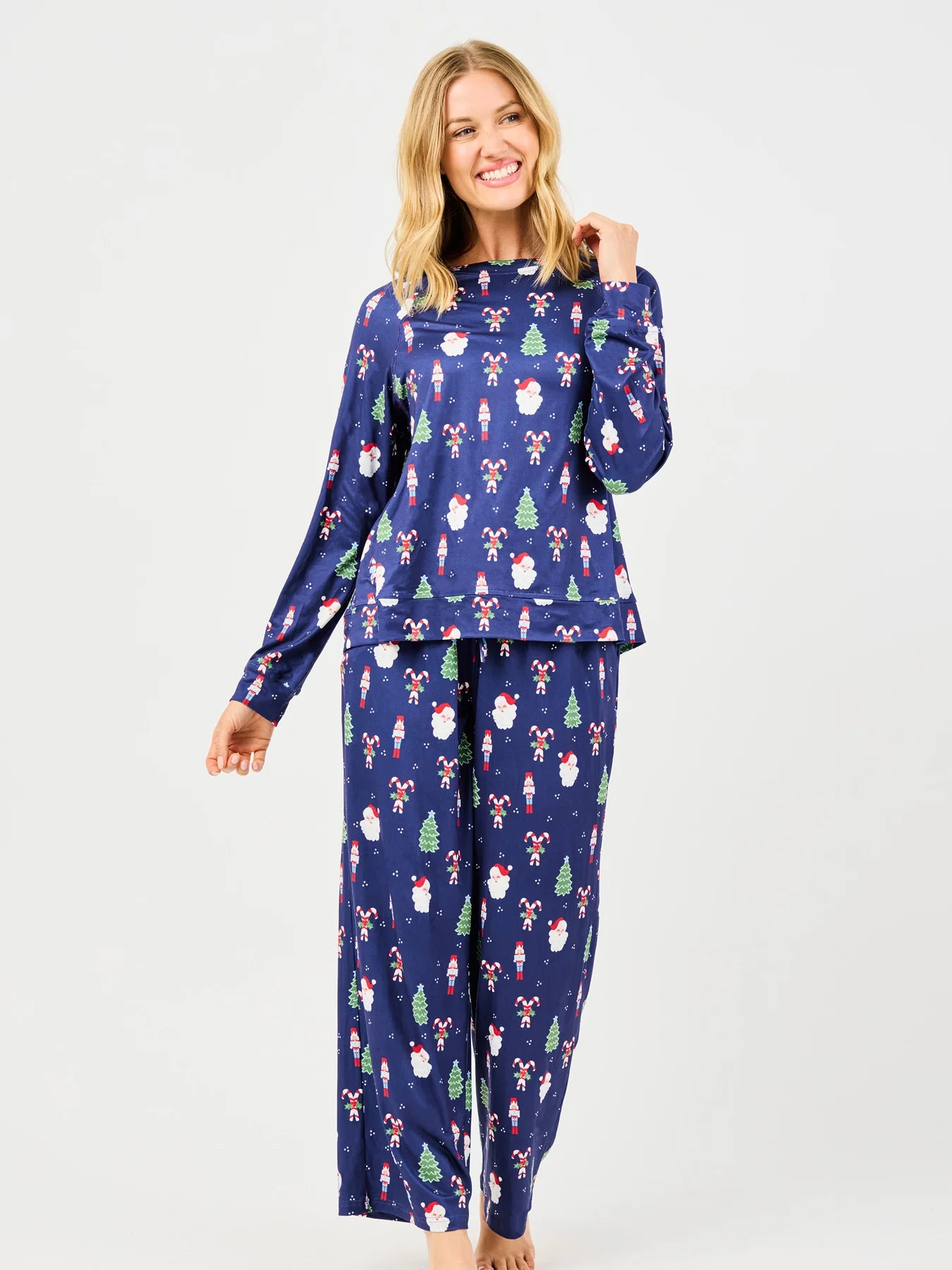 Mary Square Peppermint Pine Women’s Pajama Set