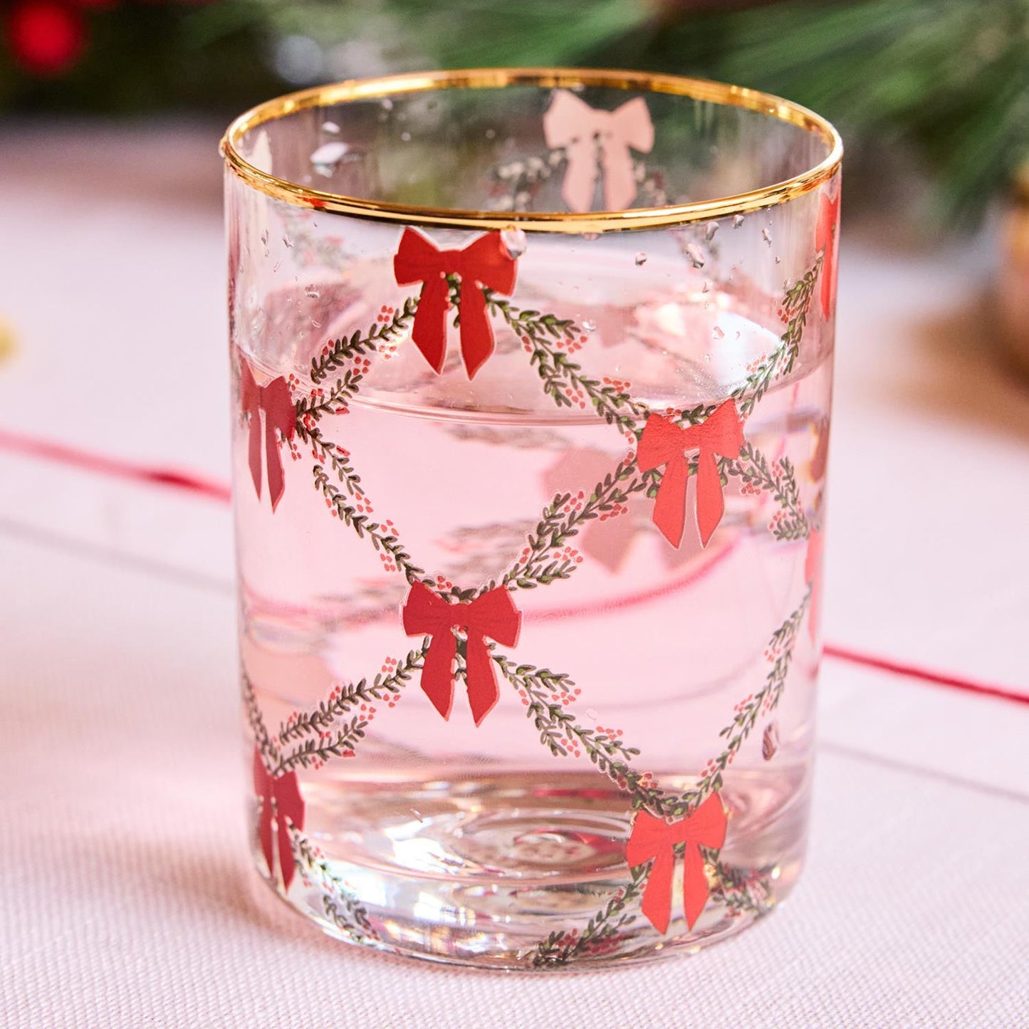 Red Bow Garland Cocktail Glass