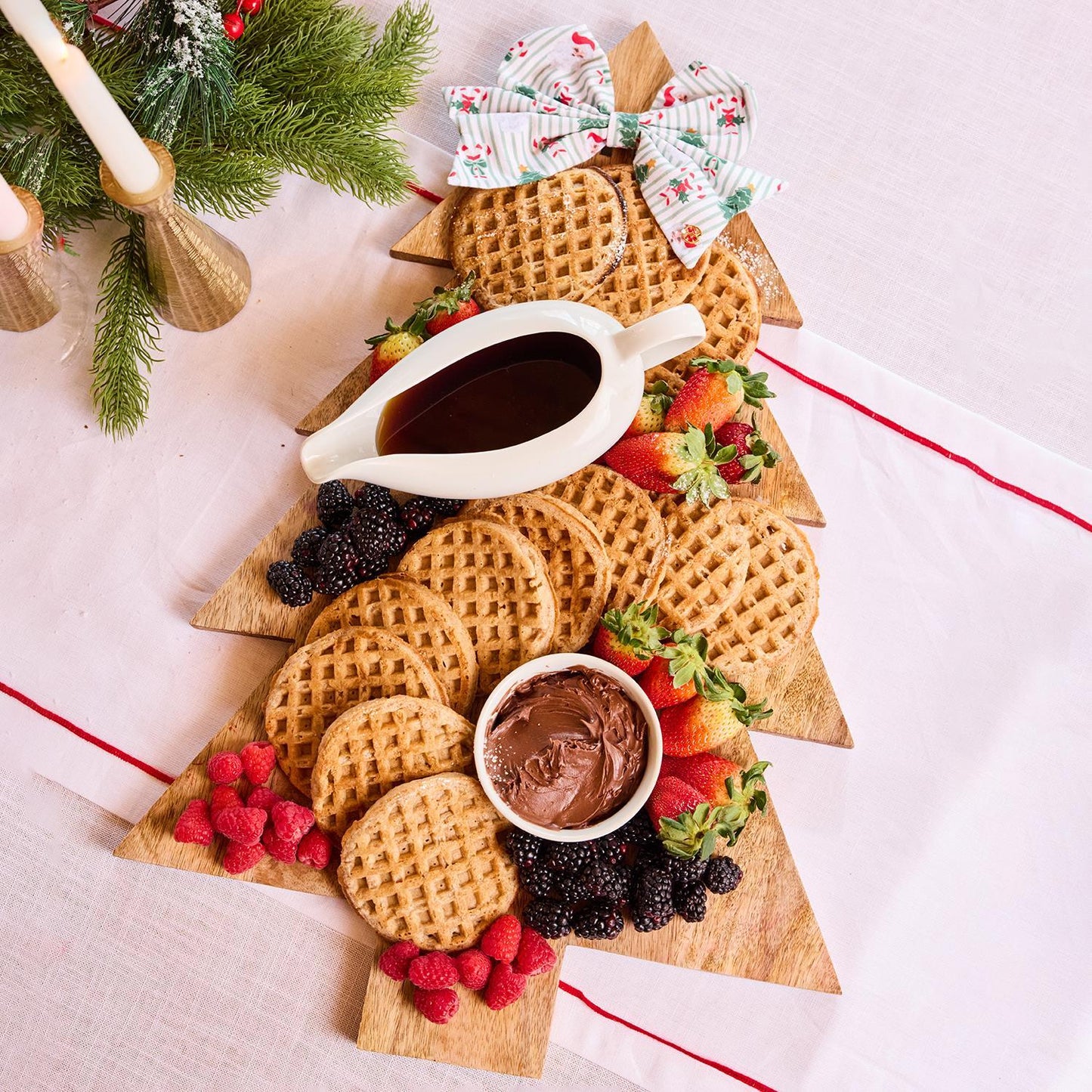 Wooden Christmas Tree Serving Board (Magnetic Bows Sold Separately)
