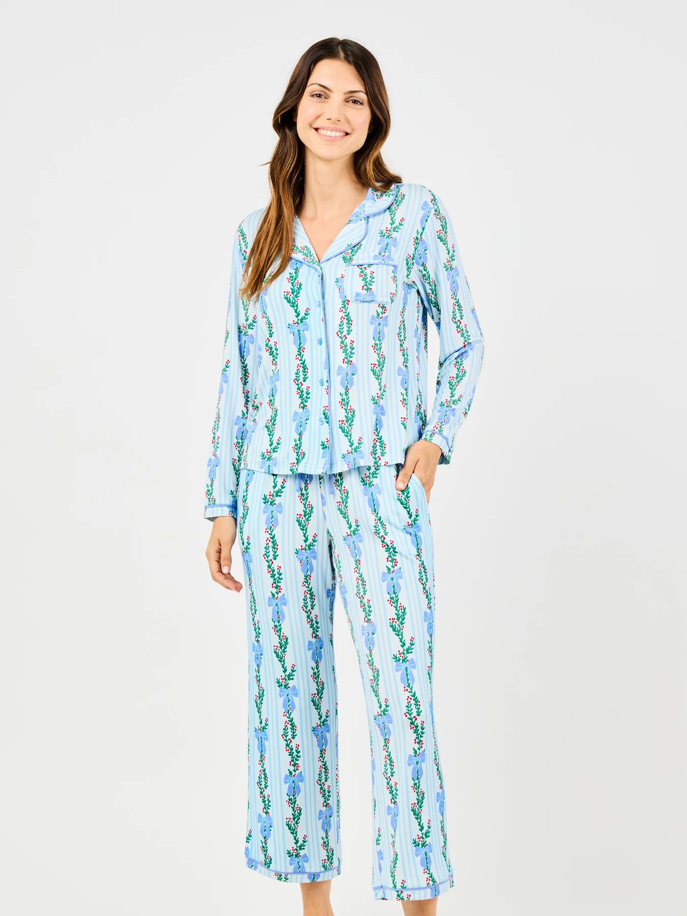 Mary Square Hello Garland Pajama Set
