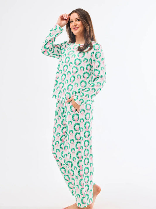 Mary Square Rosy Wreaths Pajama Set