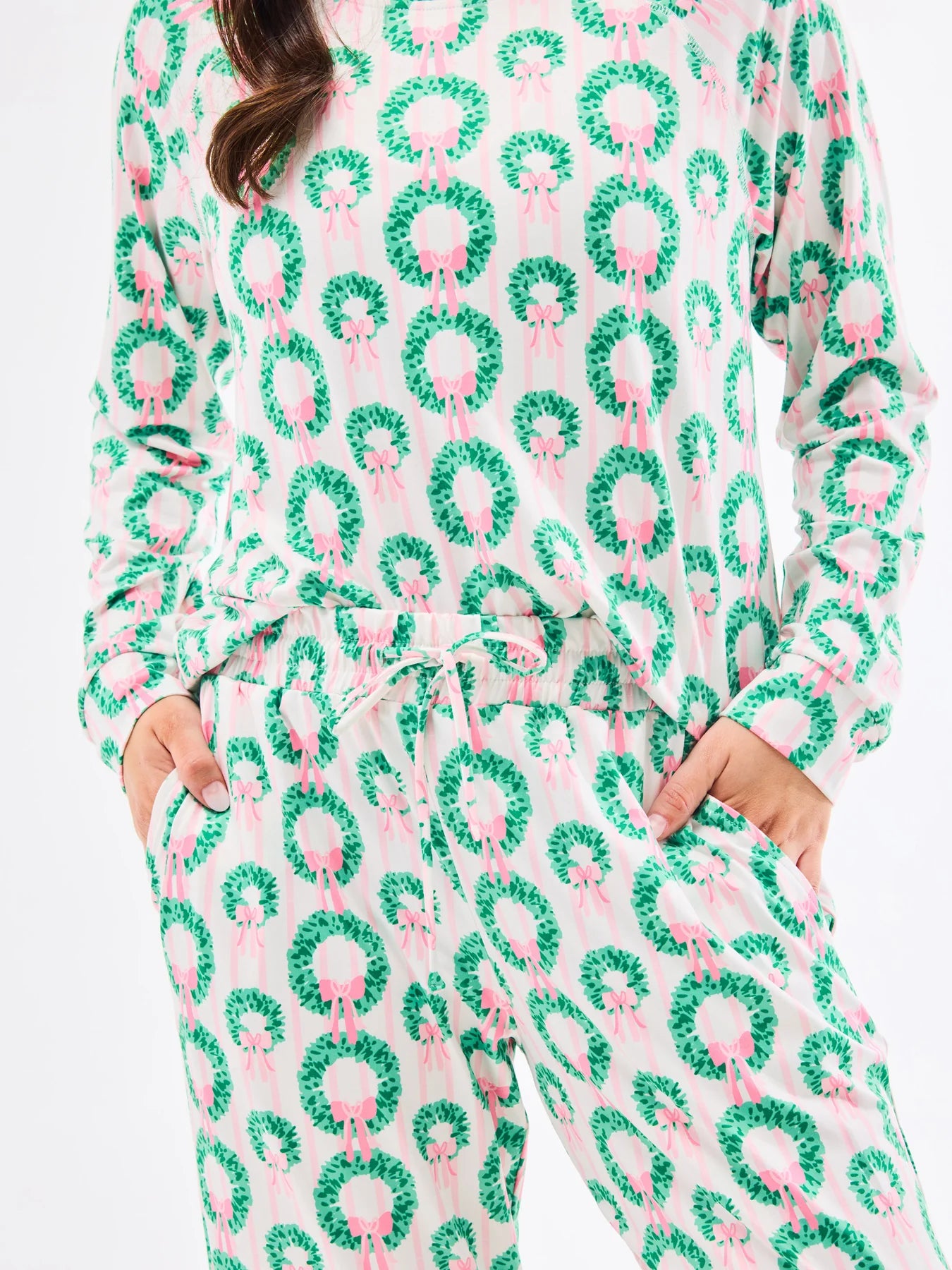 Mary Square Rosy Wreaths Pajama Set