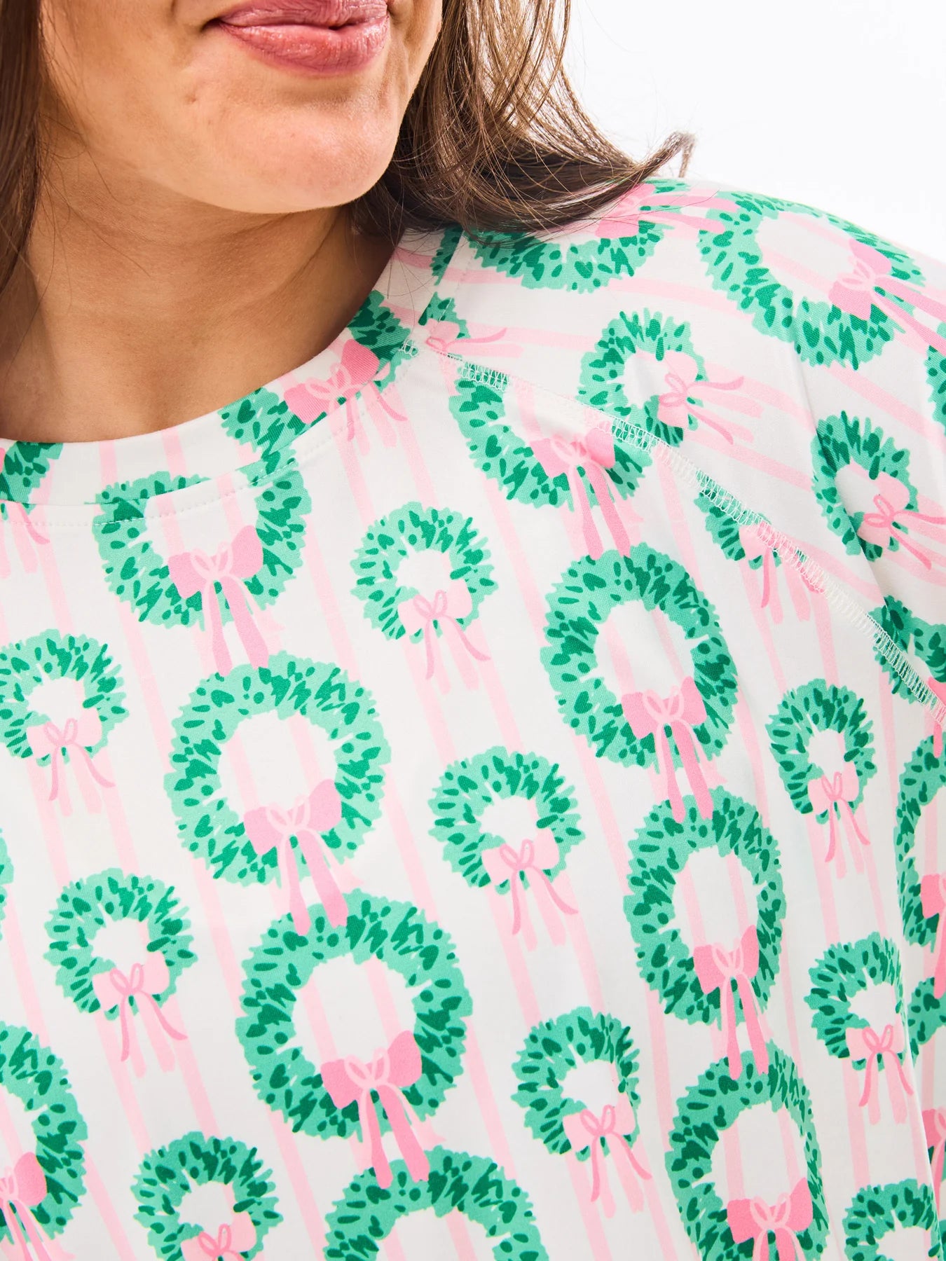 Mary Square Rosy Wreaths Pajama Set