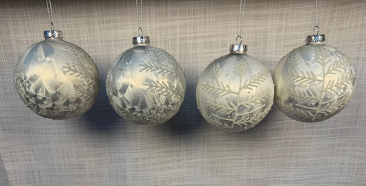 Frosted Pine Ornament Set (4 pcs)